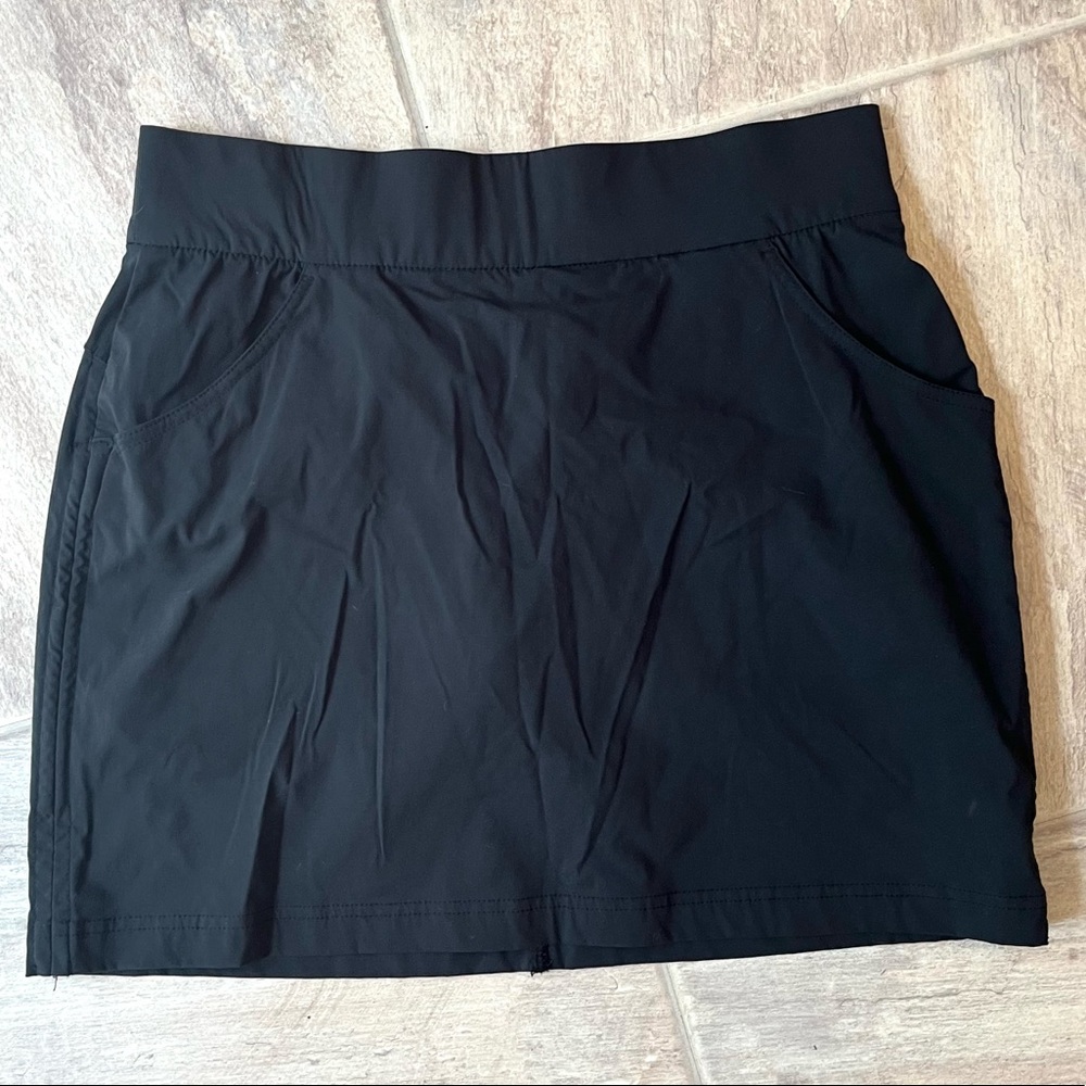 Columbia Active Skirt with Built in Shorts Black aside medium